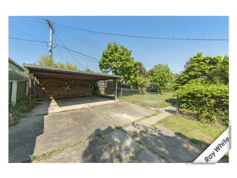 12 Potts Place, Farrer ACT 2607