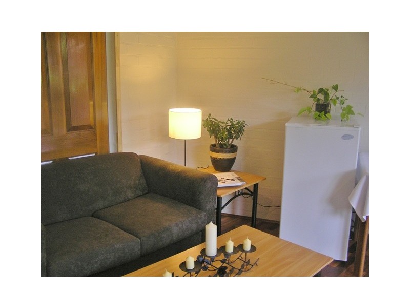 9a Muecke Place, Isaacs ACT 2607