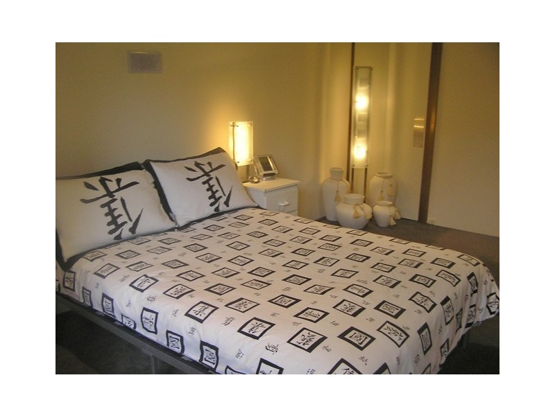 9a Muecke Place, Isaacs ACT 2607