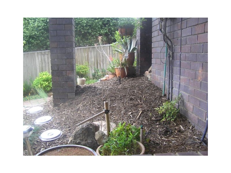 9a Muecke Place, Isaacs ACT 2607