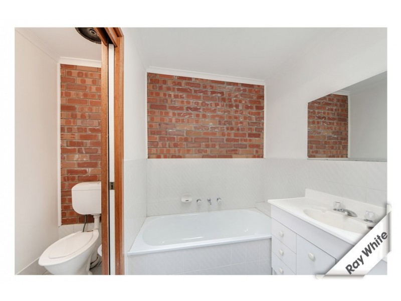 10/32 Crisp Circuit, Bruce ACT 2617