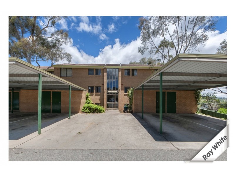 1/4 Heard Street, Mawson ACT 2607