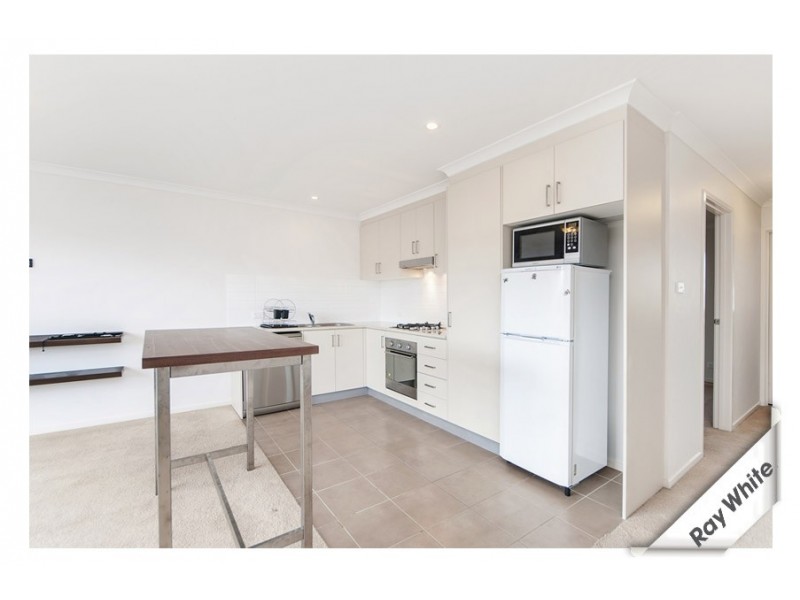 11/204 Macfarlane Burnet Avenue, Macgregor ACT 2615