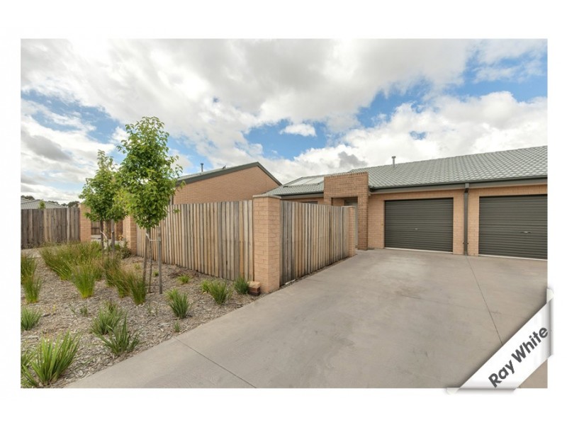 11/204 Macfarlane Burnet Avenue, Macgregor ACT 2615