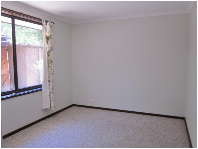 13 Levine Street, Evatt ACT 2617