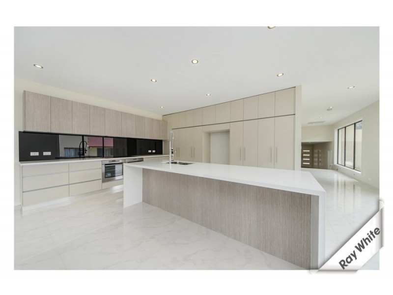 4 Akame Crescent, O’malley ACT 2606