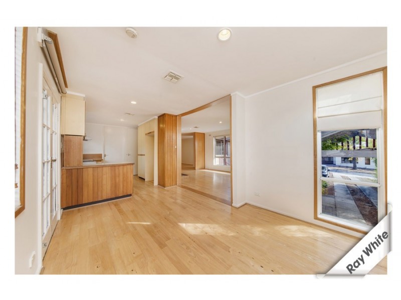 35 Aurora Close, Mawson ACT 2607