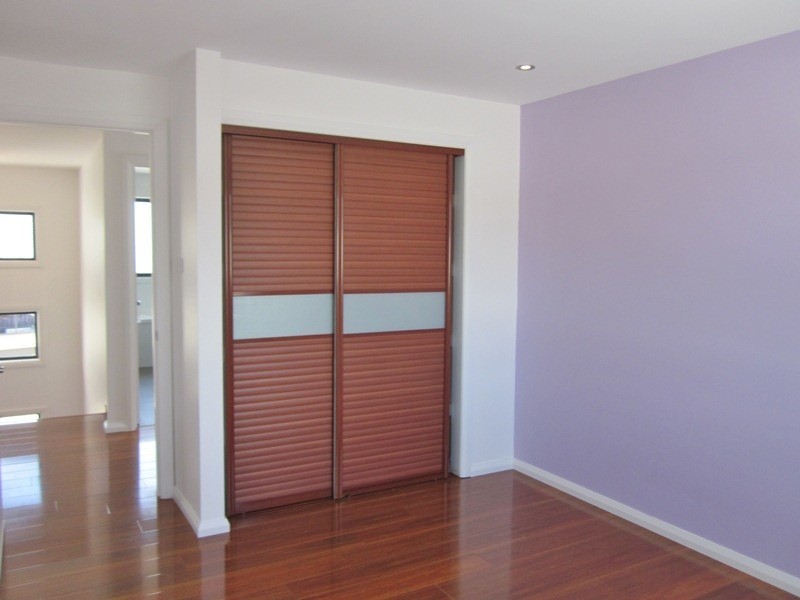 5 Doris Turner Street, Forde ACT 2914
