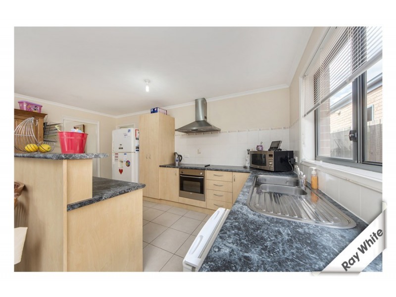 185 Halloran Drive, Jerrabomberra NSW 2619