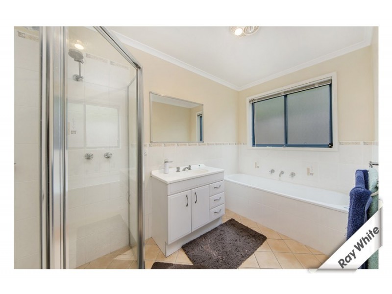 31 Pannamena Crescent, Jerrabomberra NSW 2619