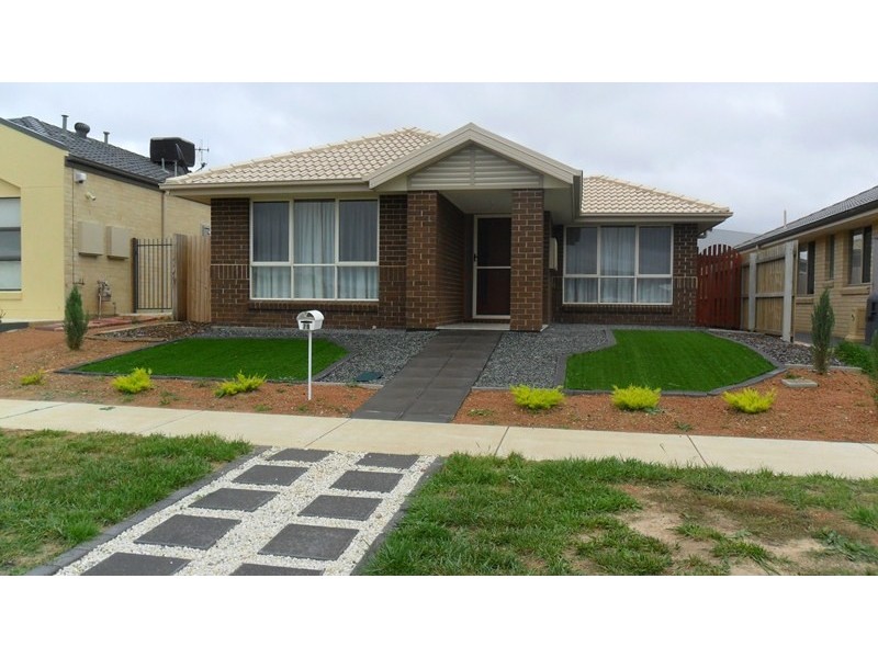 79 Donald Horne Circuit, Franklin ACT 2913