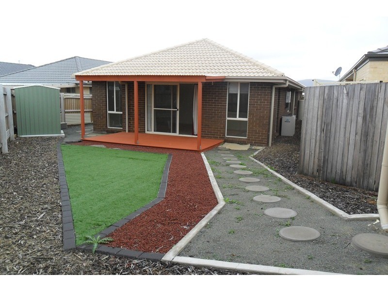 79 Donald Horne Circuit, Franklin ACT 2913