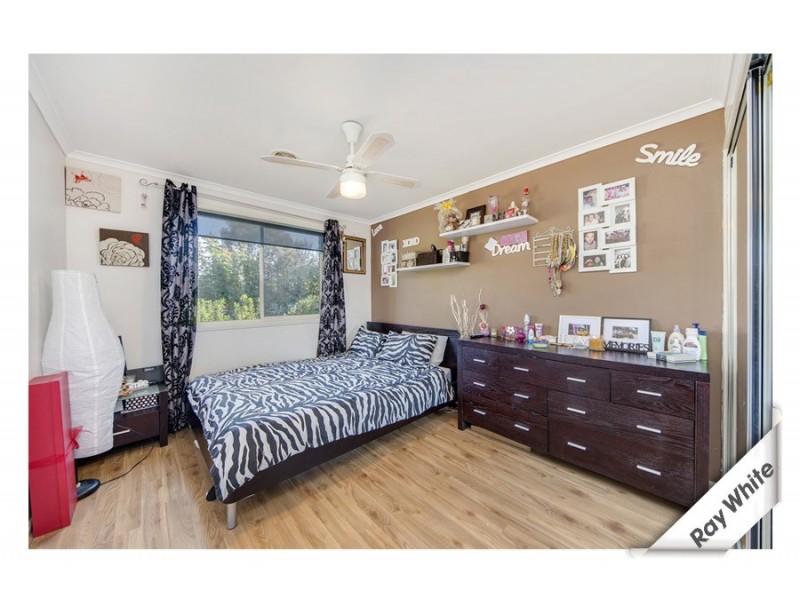 2 Perrin Circuit, Banks ACT 2906