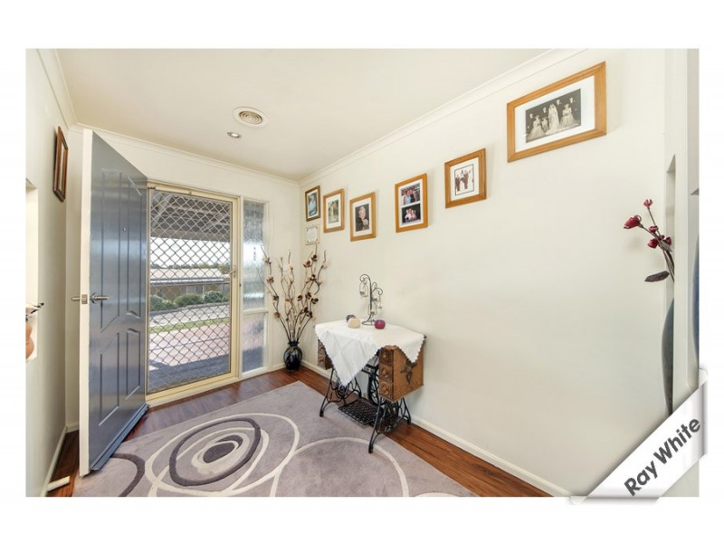 2 Perrin Circuit, Banks ACT 2906