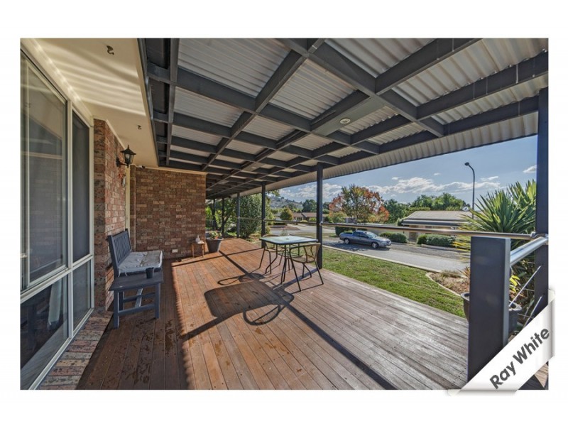 2 Perrin Circuit, Banks ACT 2906