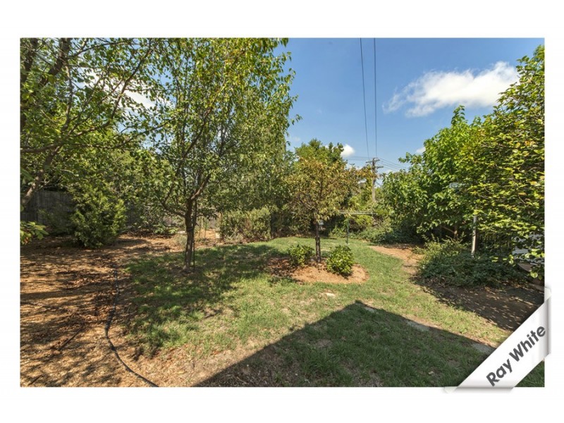 36 Kitchener Street, Hughes ACT 2605