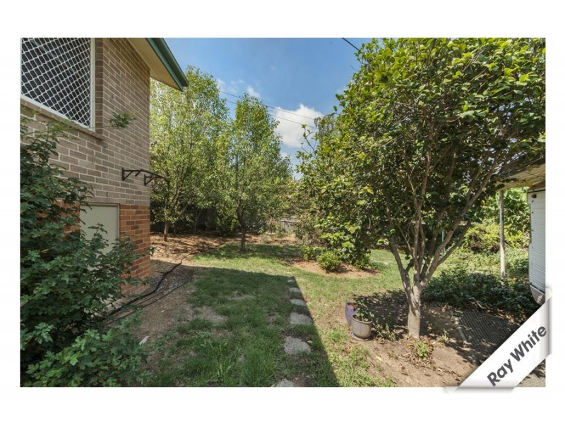 36 Kitchener Street, Hughes ACT 2605
