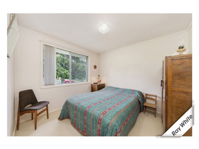 40 Deloraine Street, Lyons ACT 2606