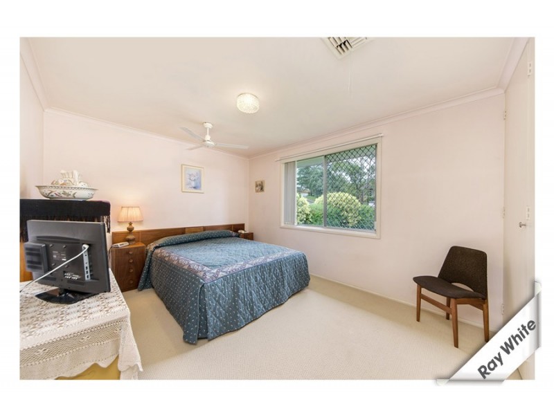 40 Deloraine Street, Lyons ACT 2606