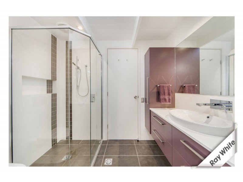 27 Maclagan Street, Isaacs ACT 2607