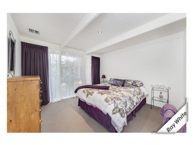 27 Maclagan Street, Isaacs ACT 2607