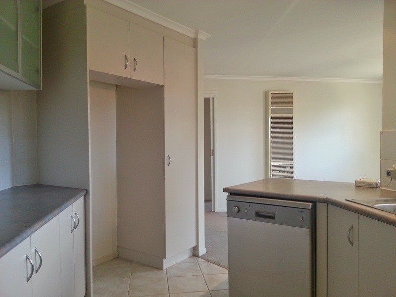 4/4 Biddell place, Nicholls ACT 2913