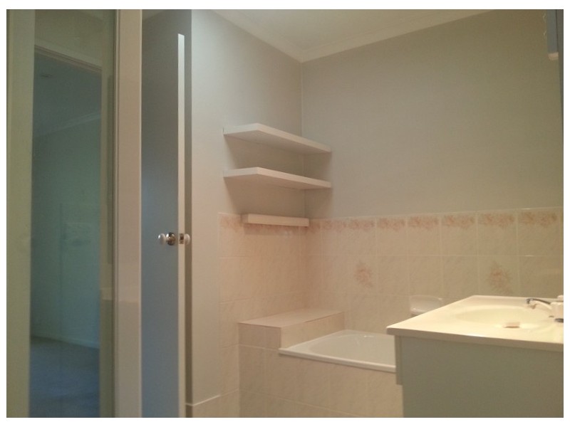 4/4 Biddell place, Nicholls ACT 2913