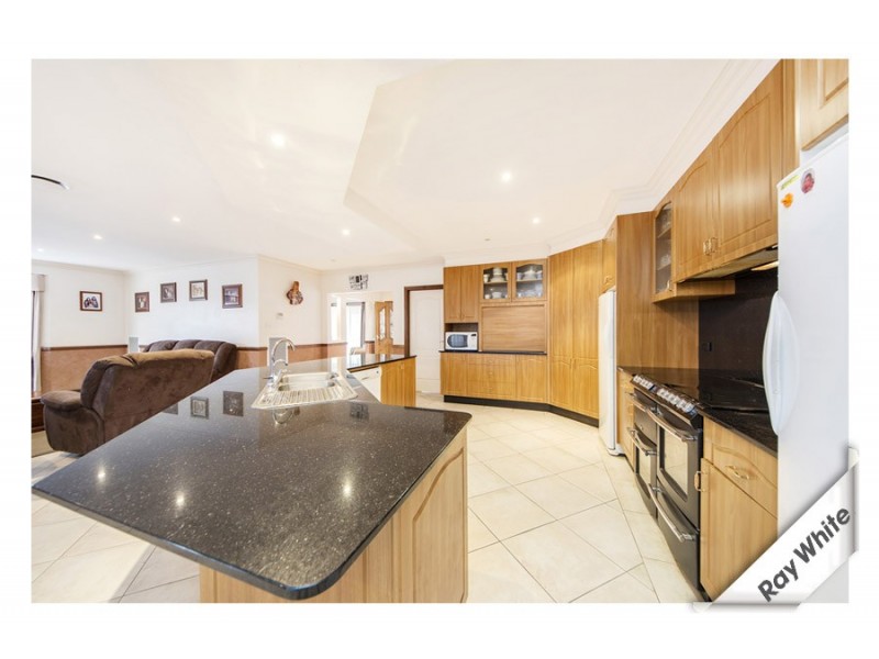 7 Staunton Place, Googong NSW 2620