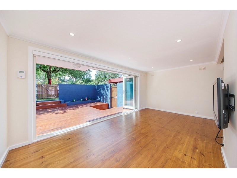 62 Kitchener Street, Hughes ACT 2605
