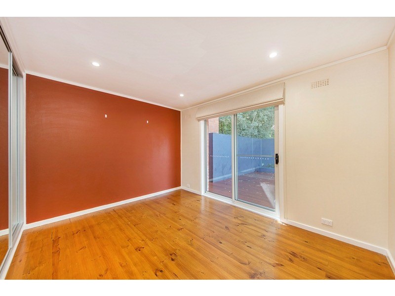 62 Kitchener Street, Hughes ACT 2605