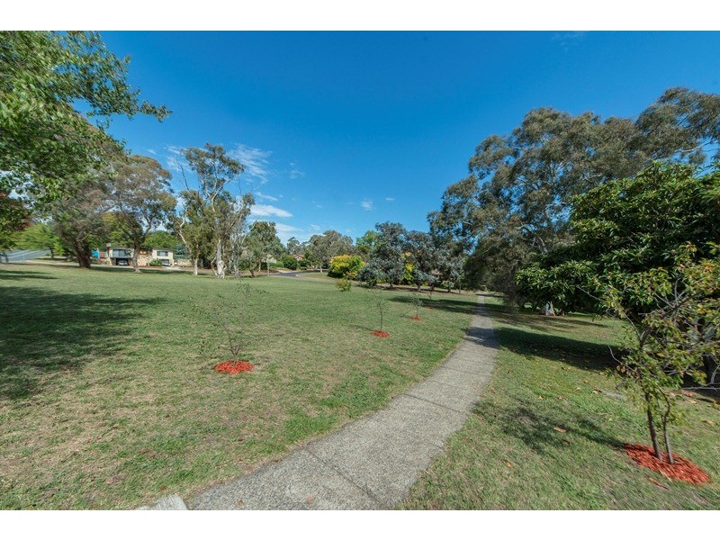 62 Kitchener Street, Hughes ACT 2605