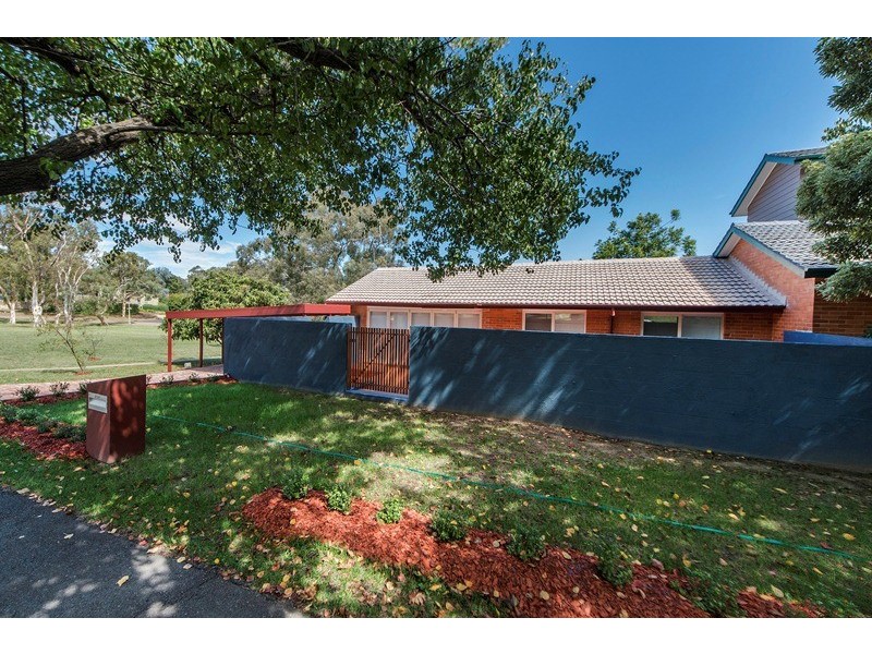 62 Kitchener Street, Hughes ACT 2605