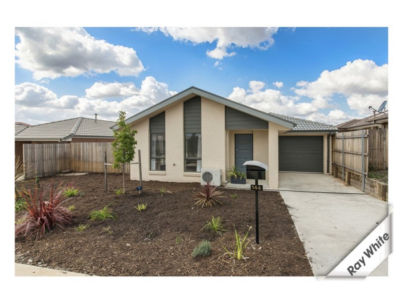 144 Macfarlane Burnet Avenue, Macgregor ACT 2615