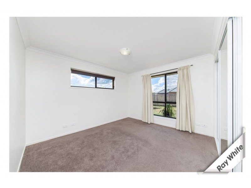 144 Macfarlane Burnet Avenue, Macgregor ACT 2615