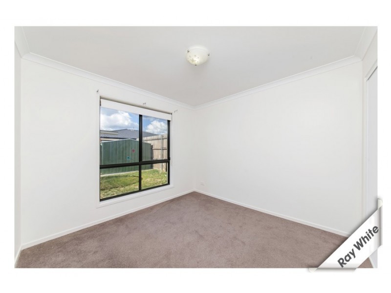 144 Macfarlane Burnet Avenue, Macgregor ACT 2615