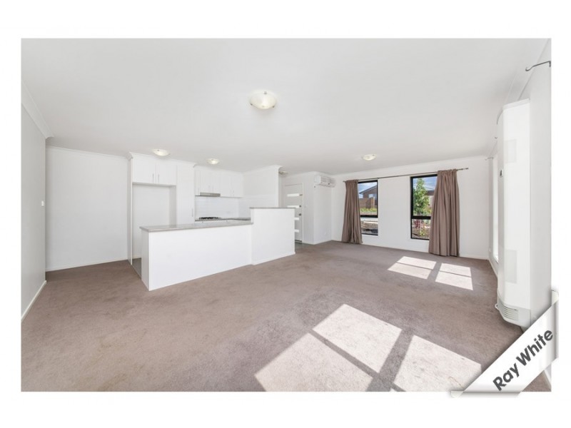 144 Macfarlane Burnet Avenue, Macgregor ACT 2615