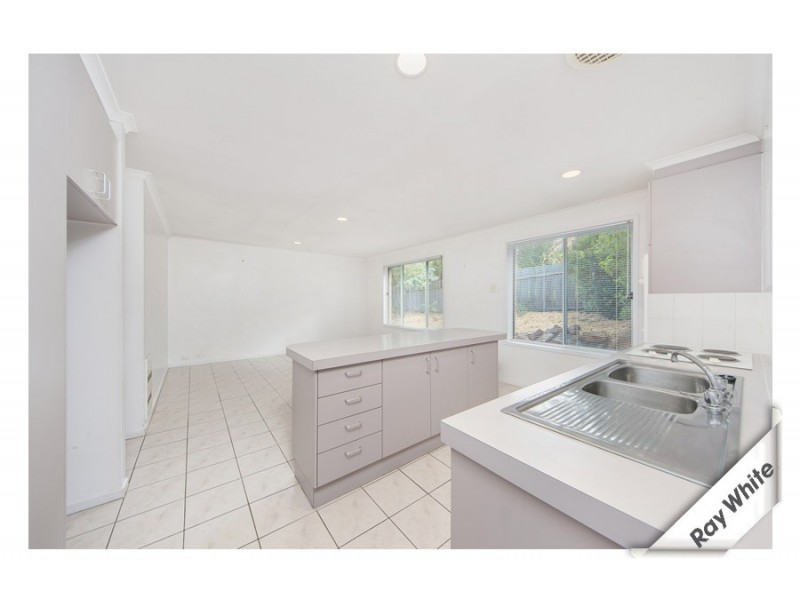 54 Ashcroft Crescent, Monash ACT 2904