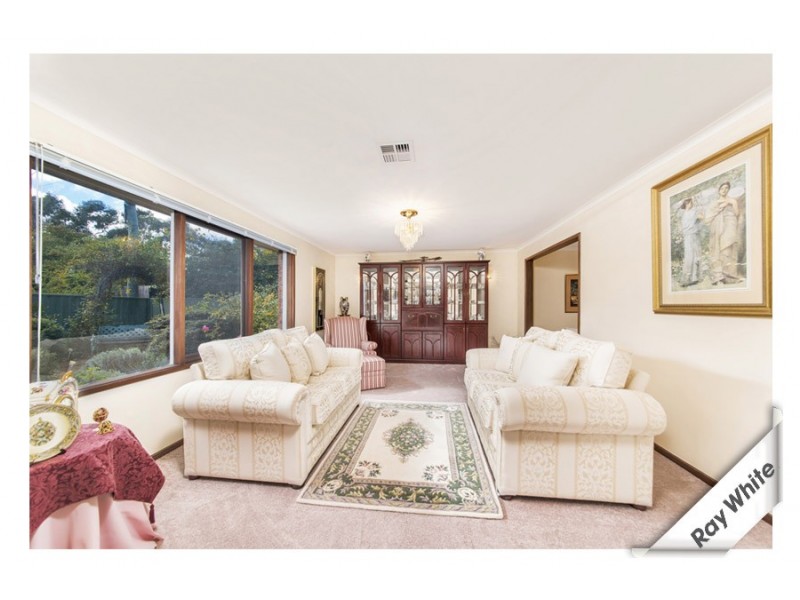 5 Bertram Street, Fadden ACT 2904