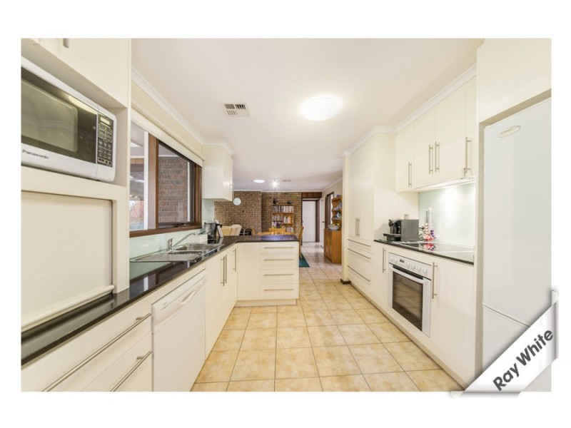 5 Bertram Street, Fadden ACT 2904