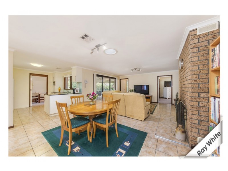 5 Bertram Street, Fadden ACT 2904