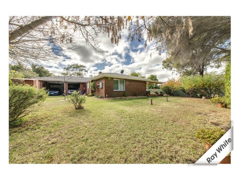 5 Bertram Street, Fadden ACT 2904