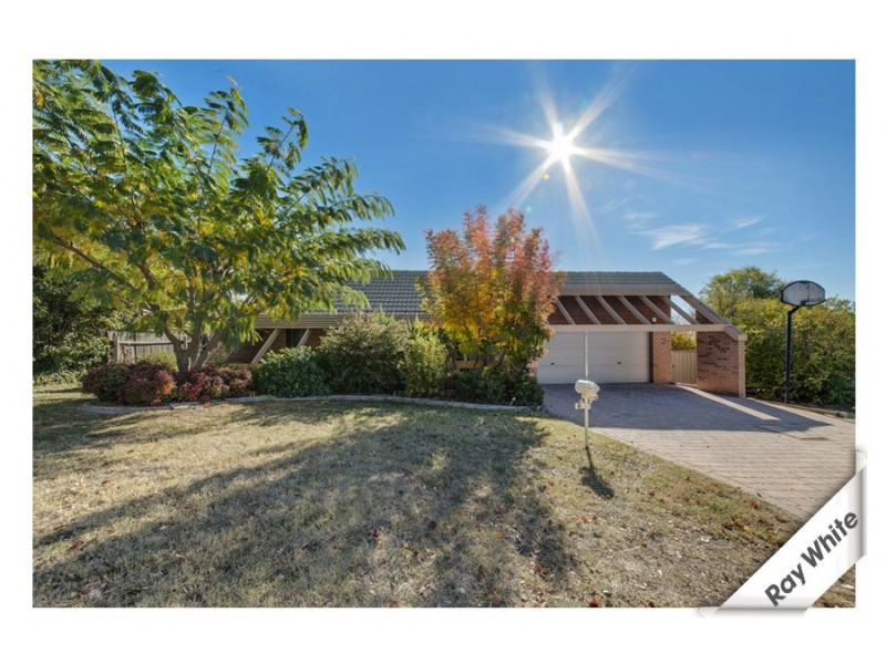 6 Moonbi Crescent, Isabella Plains ACT 2905