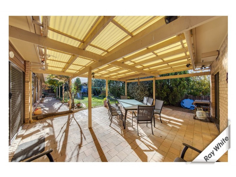 6 Moonbi Crescent, Isabella Plains ACT 2905