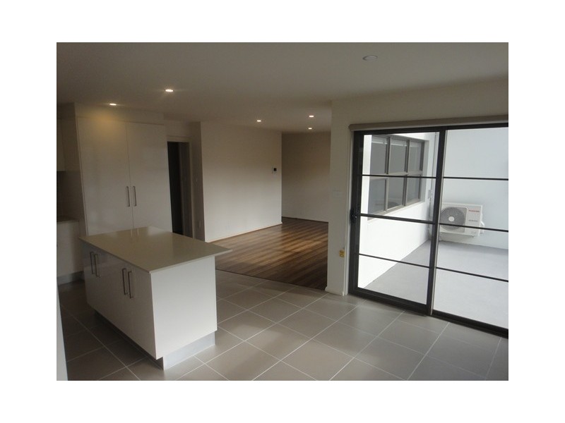 11/25 Owen Crescent, Lyneham ACT 2602