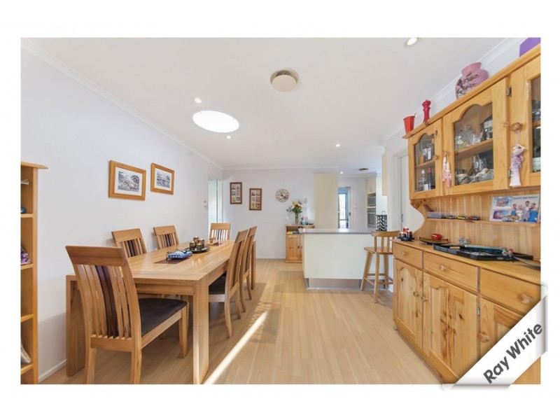 15 Muir Close, Isabella Plains ACT 2905