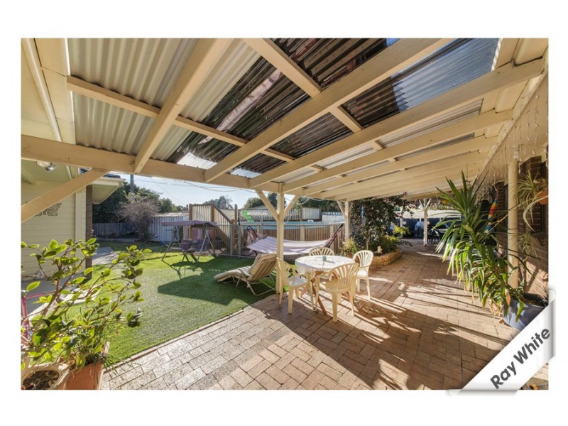 15 Muir Close, Isabella Plains ACT 2905