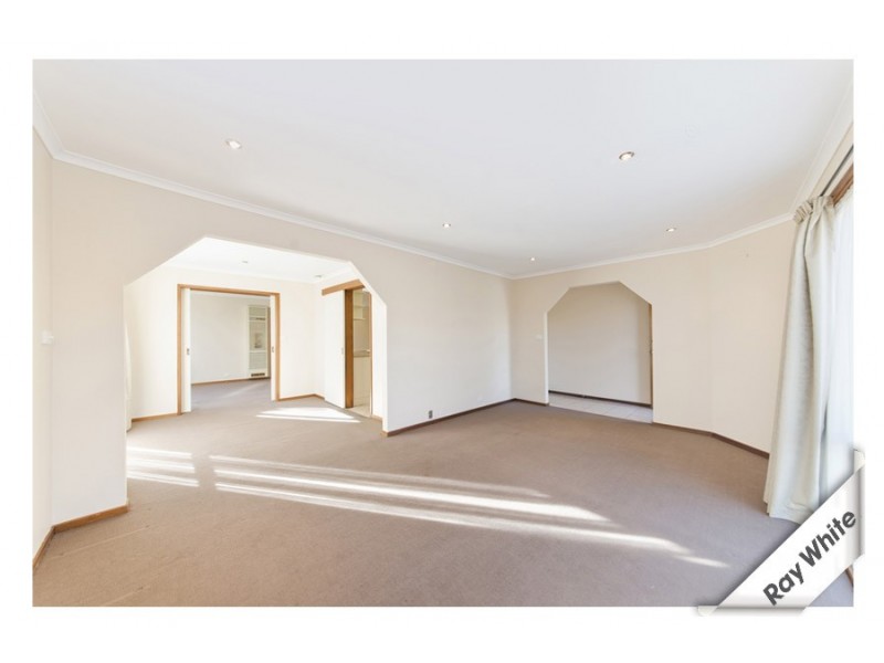 1 Tattersall Crescent, Florey ACT 2615