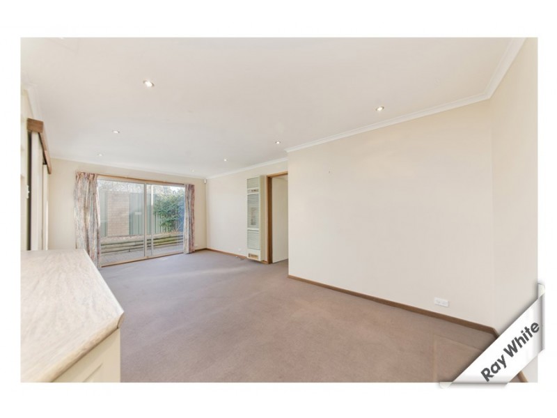 1 Tattersall Crescent, Florey ACT 2615