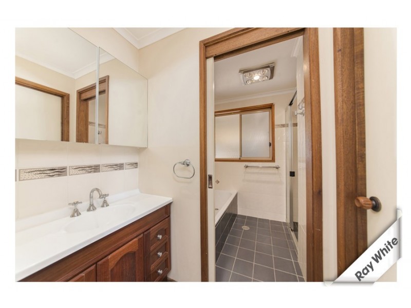 1 Tattersall Crescent, Florey ACT 2615
