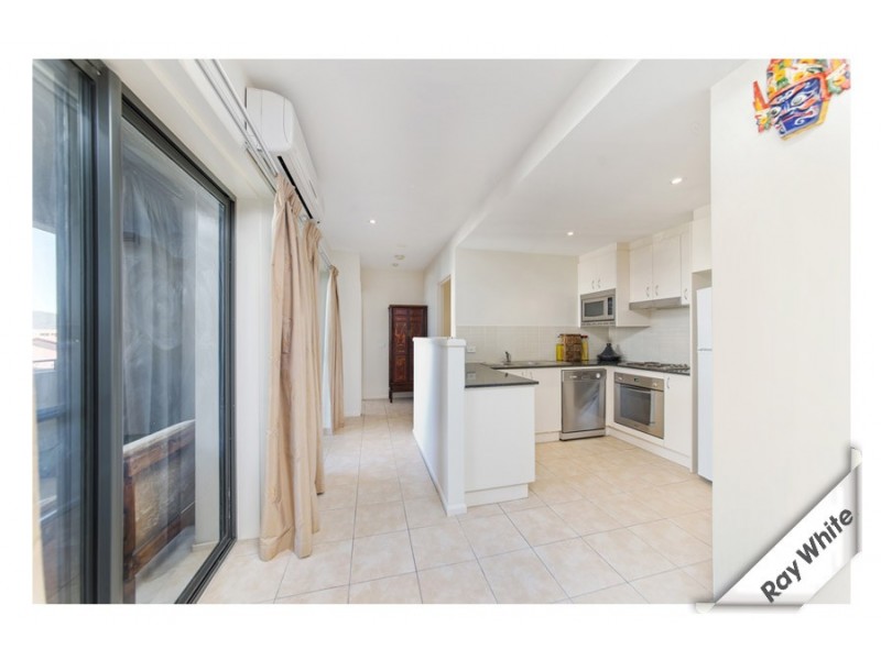 26/2 Eileen Good Street, Greenway ACT 2900